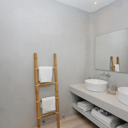 Angelika/pink Pelikan By The Villa