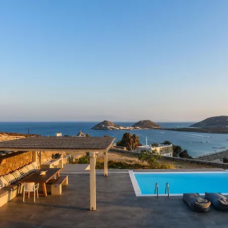 Angelika/pink Pelikan By The Villa Kalafati