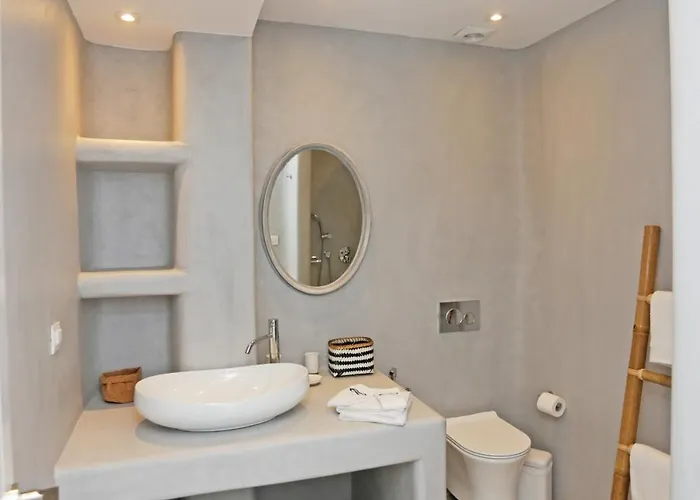 Angelika/pink Pelikan By The Villa