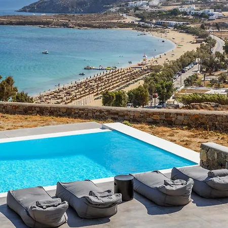 Angelika/pink Pelikan By The Villa