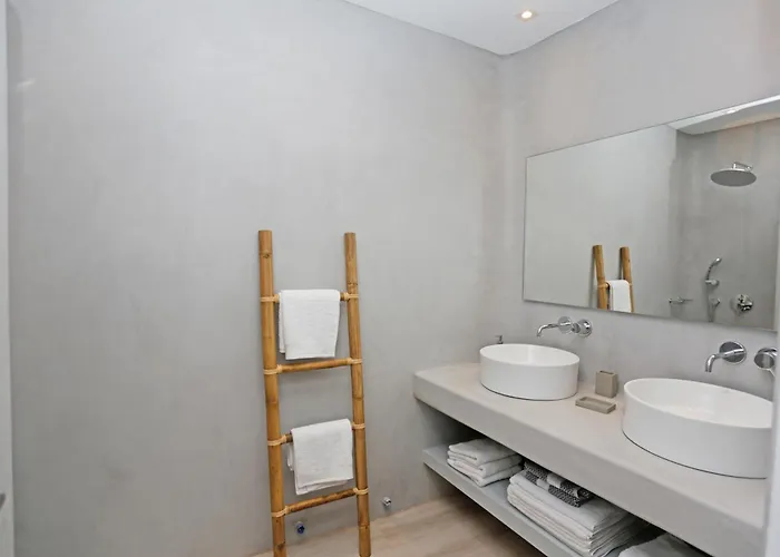 Angelika/pink Pelikan By The Villa