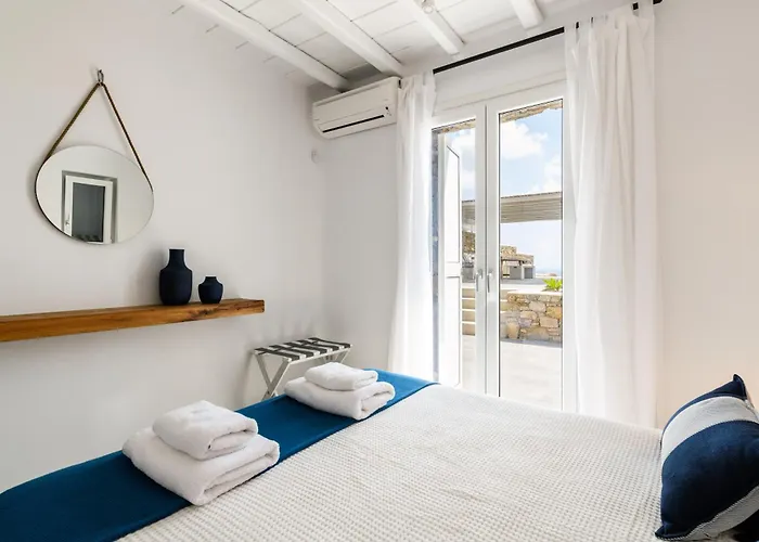 Angelika/pink Pelikan By The Villa