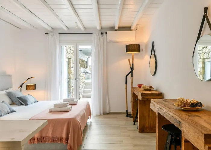 Angelika/pink Pelikan By The Villa