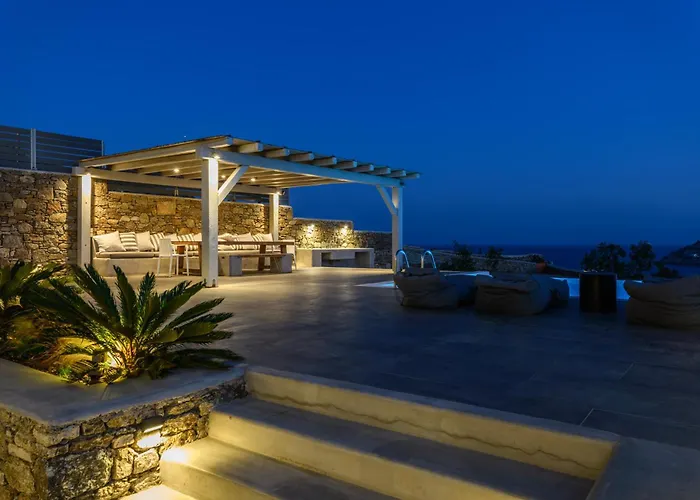 Angelika/pink Pelikan By The * Kalafatis