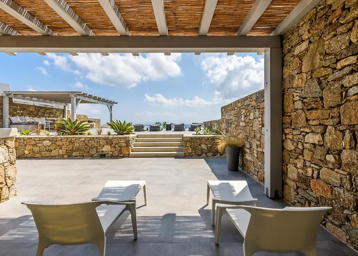 Angelika/pink Pelikan By The Villa Kalafáti