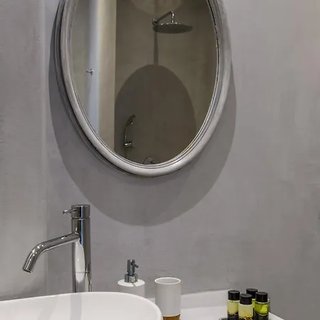 Angelika/pink Pelikan By The 칼라파티스